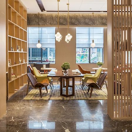 Shenzhen Bantian Huaweizhongcheng Atour Hotel Εξωτερικό φωτογραφία
