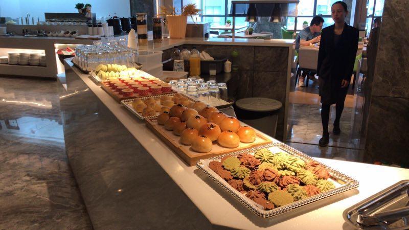 Shenzhen Bantian Huaweizhongcheng Atour Hotel Εξωτερικό φωτογραφία