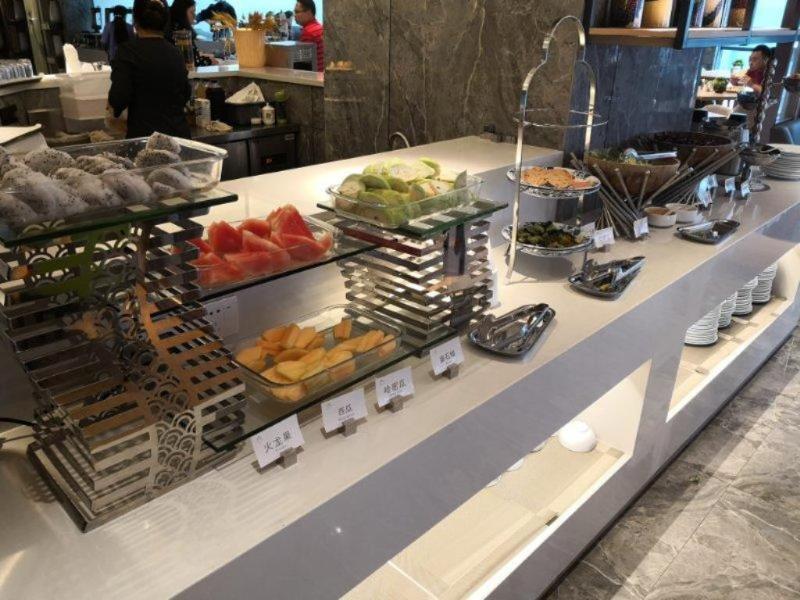 Shenzhen Bantian Huaweizhongcheng Atour Hotel Εξωτερικό φωτογραφία